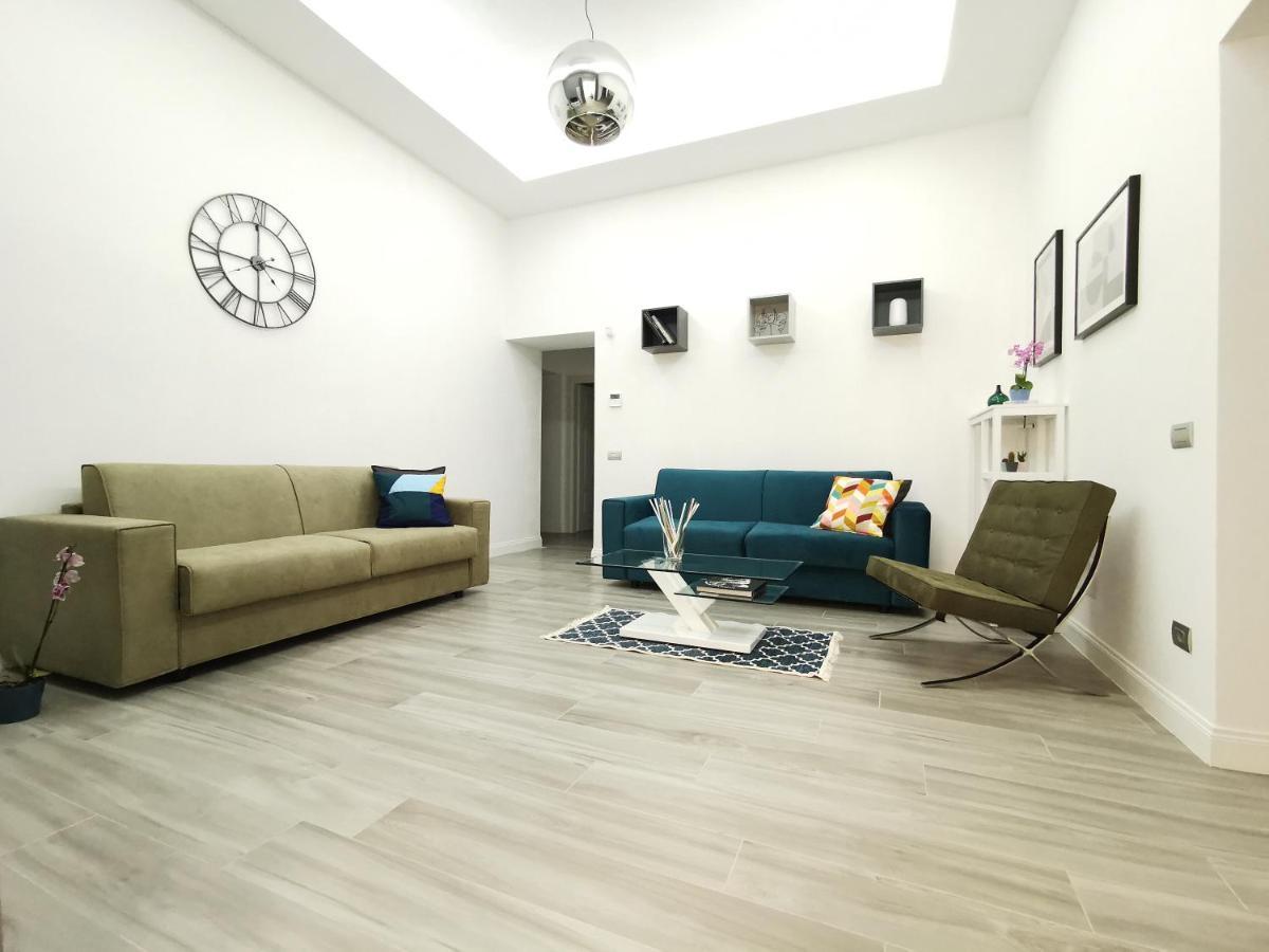 Duomo Platinum Apartments Neapel Rum bild