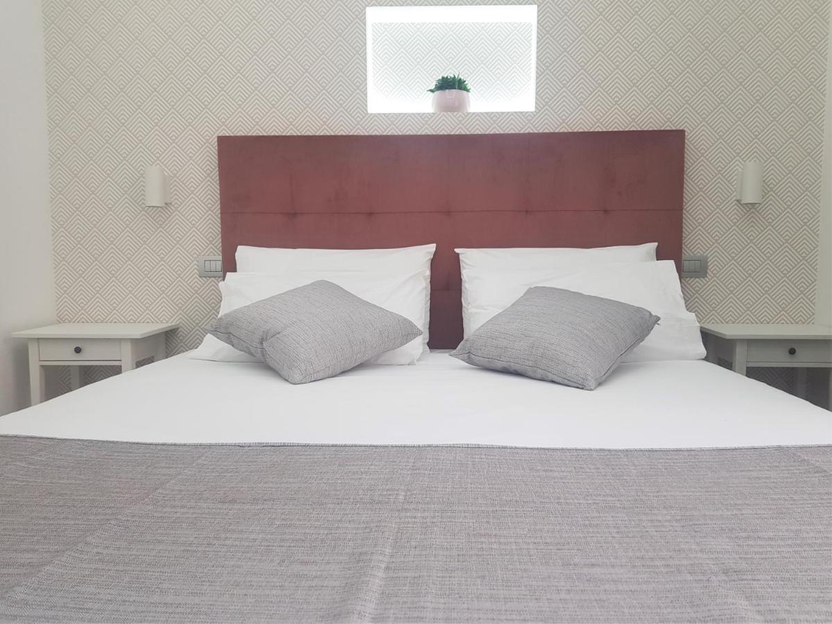 Duomo Platinum Apartments Neapel Rum bild
