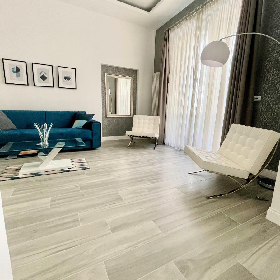 Duomo Platinum Apartments Neapel Exteriör bild